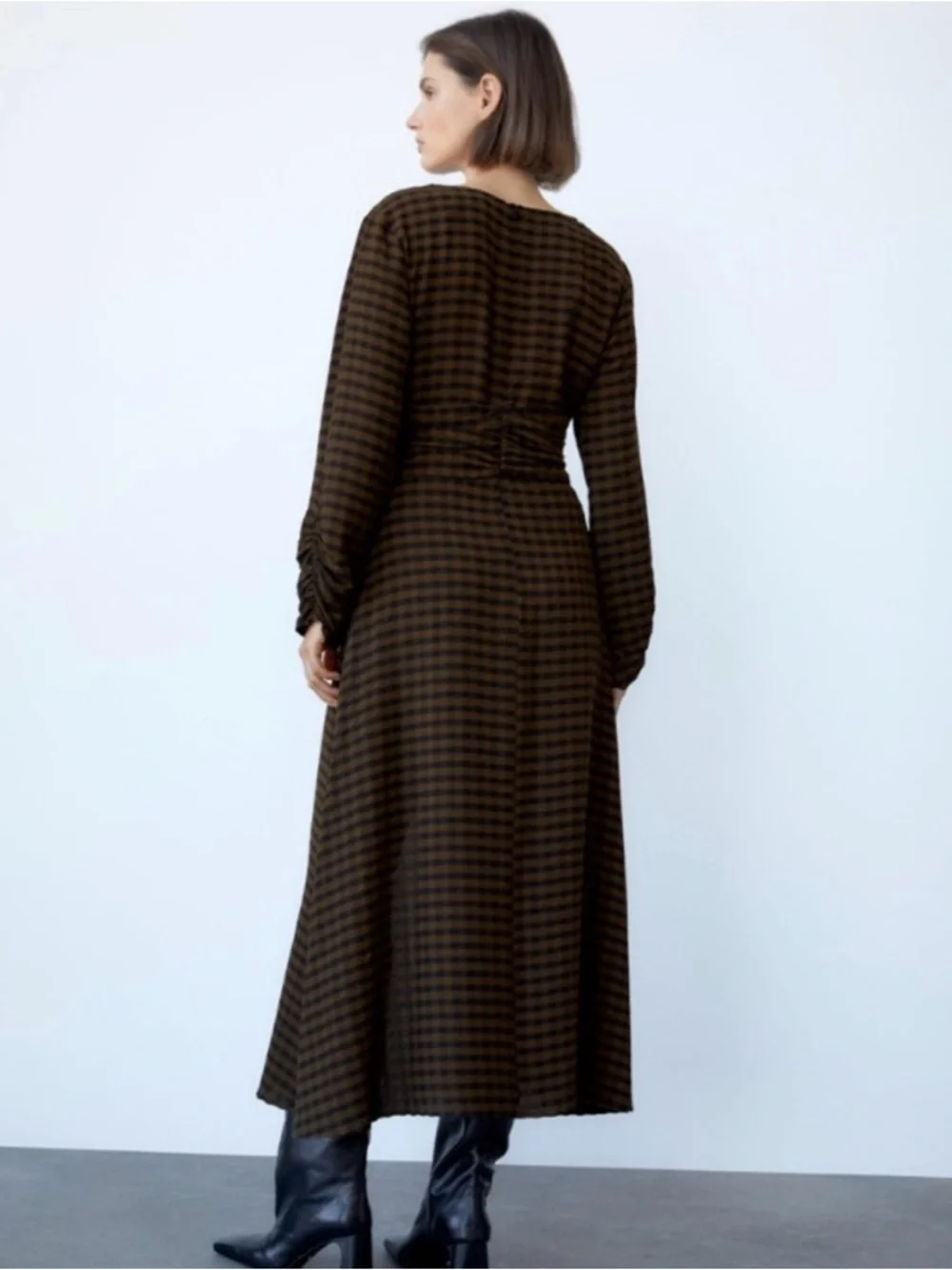 Zara Women's XS Midi Dress Olive Green Checked Drapped Front NWOT - Picture 2 of 4